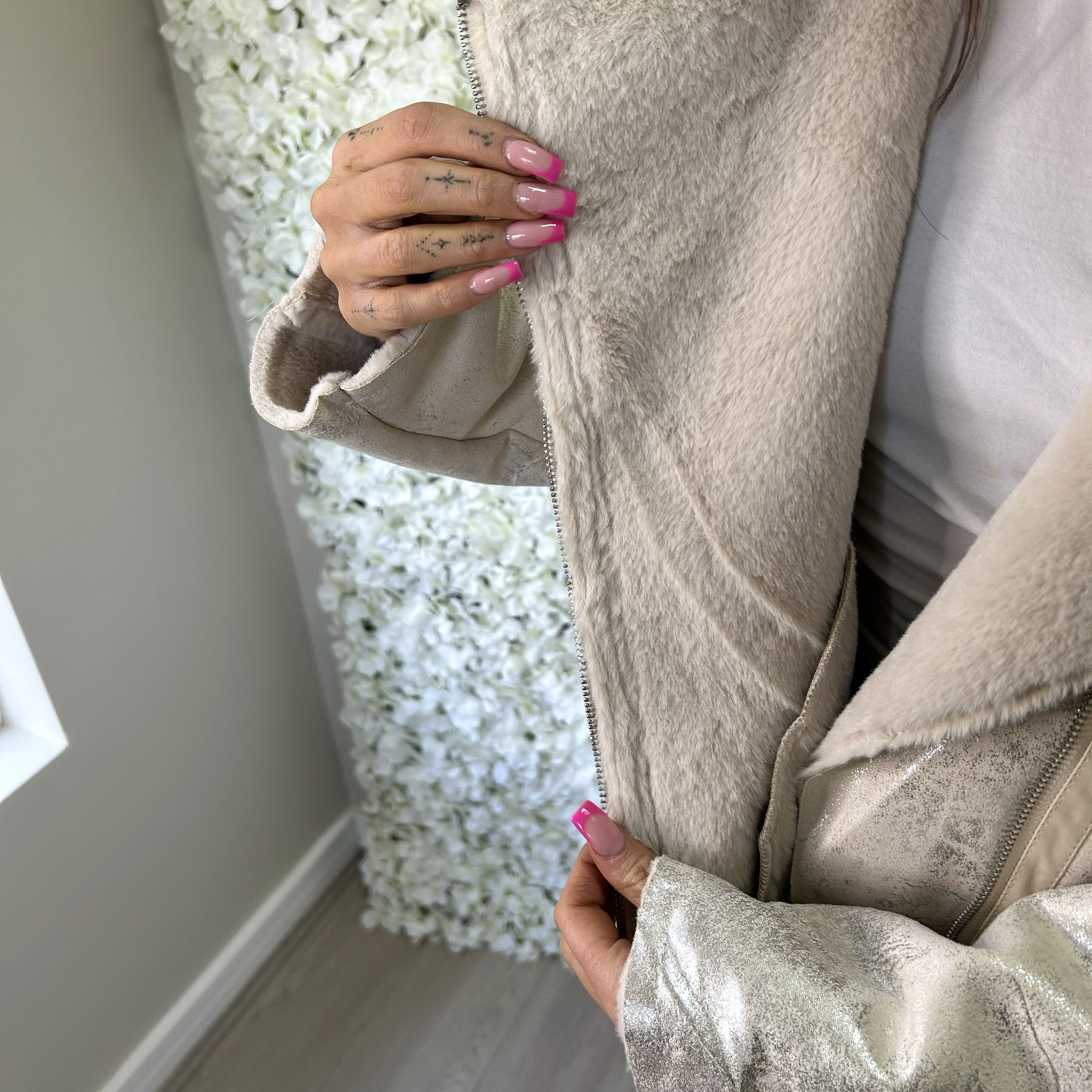 Suede Feel & Faux Fur Jacket