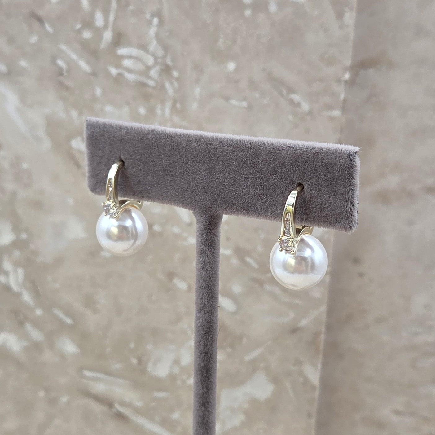 Gold crystal pearl earrings