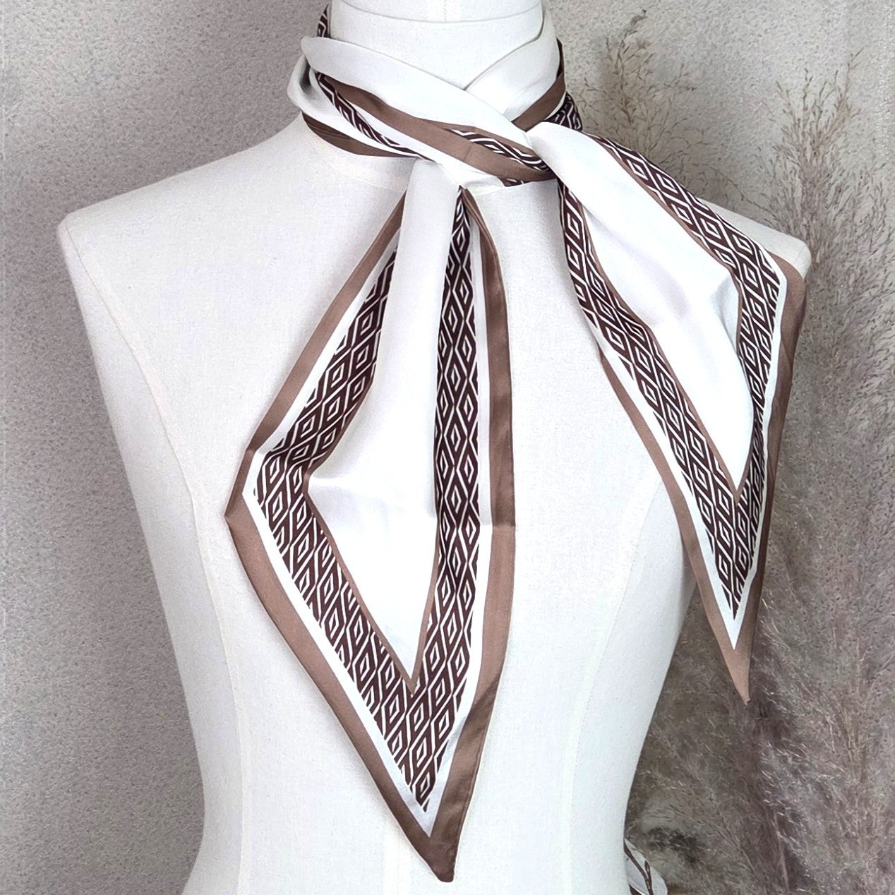 Diamond Design Silk Neck Scar